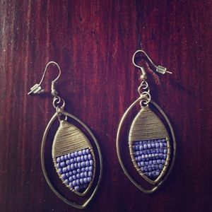 Beaded earrings handmade.